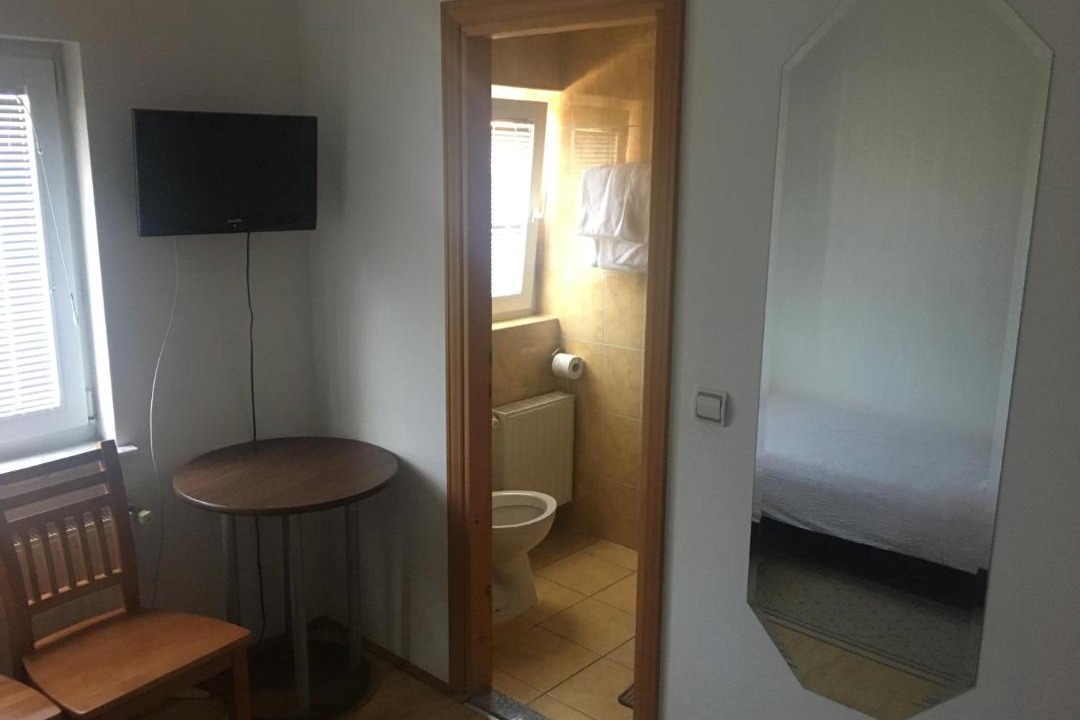 Photo of Others in Vojnic