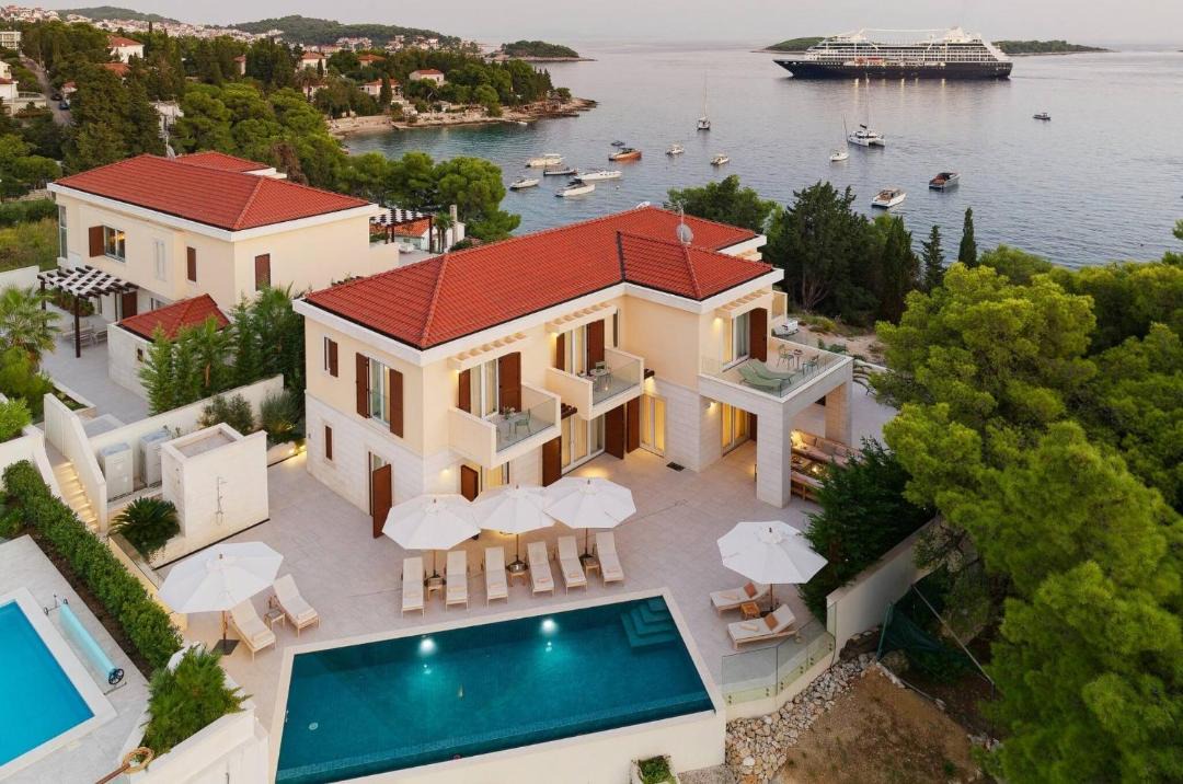 Photo of Others in Hvar