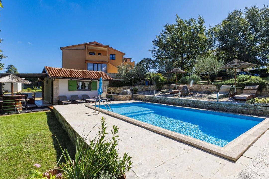 Photo of Others in Matohanci