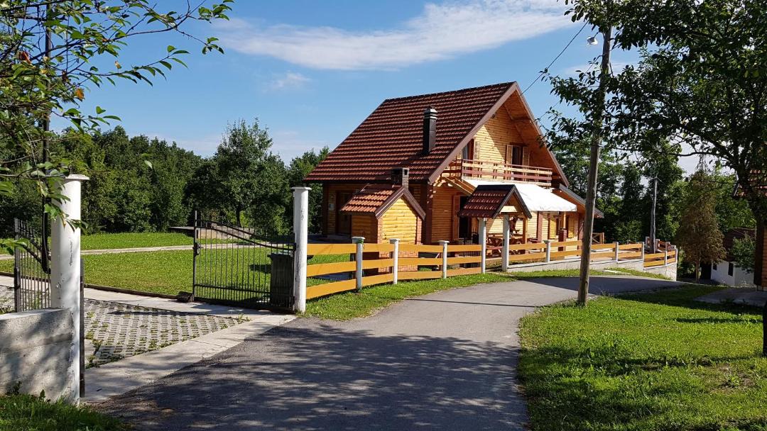 Photo of Buildings in Gornje Dubrave