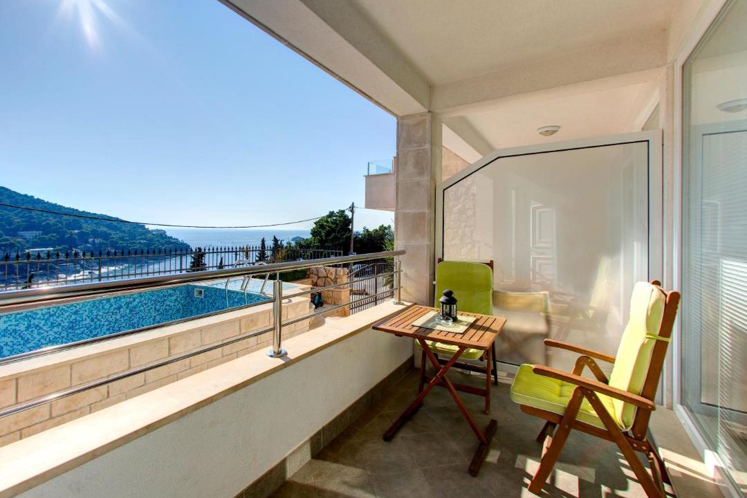 Photo of Patio Balcony in Babin Kuk