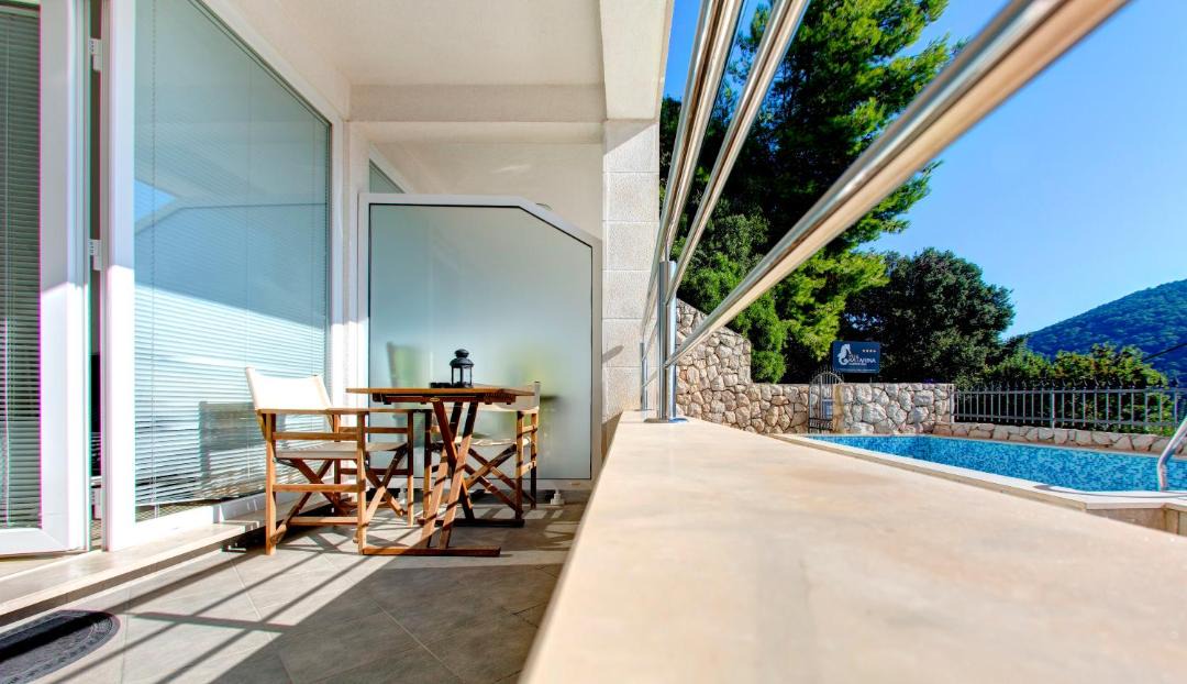 Photo of Patio Balcony in Babin Kuk