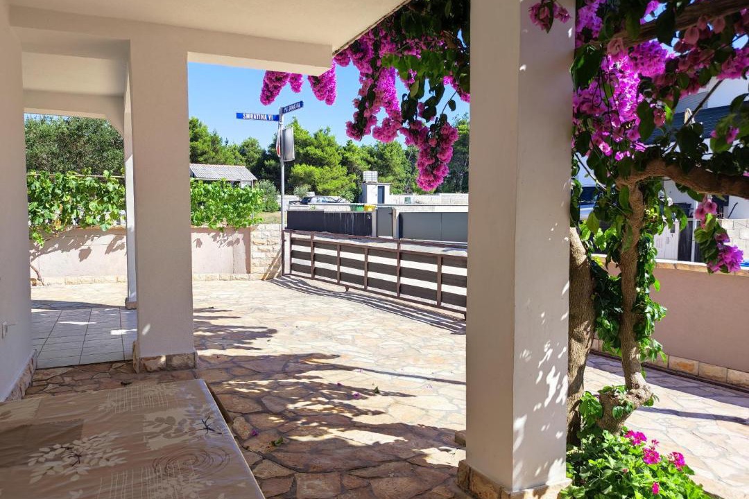 Photo of Patio Balcony in Vir
