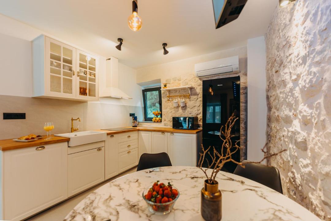 Photo of Kitchen in Iz