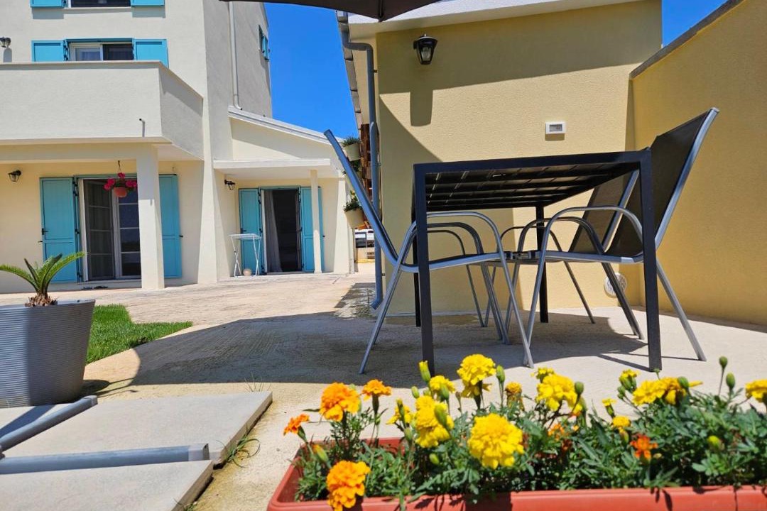 Photo of Patio Balcony in Crveni Vrh