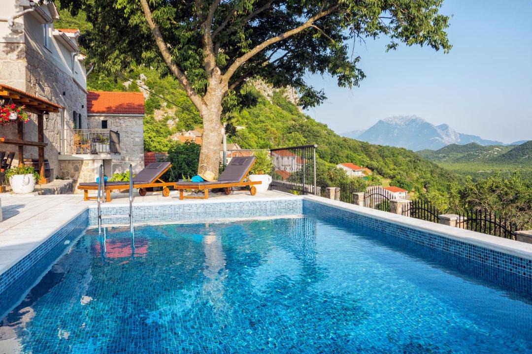 Photo of Others in Blato na Cetini