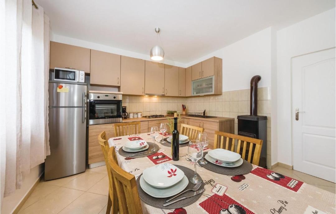 Photo of Kitchen in Tinj