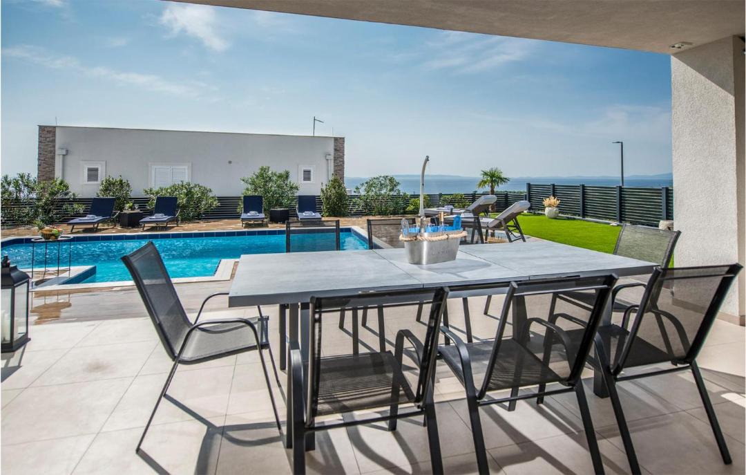 Photo of Patio Balcony in Kolanjski Gajac