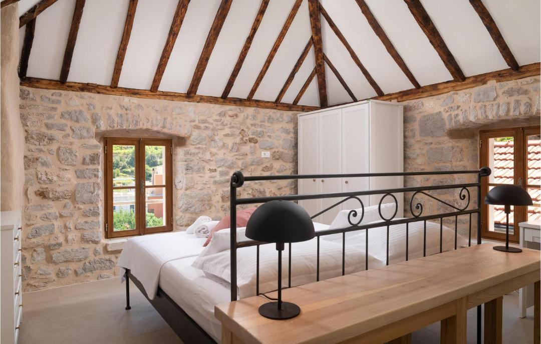 Photo of Bedroom in Pitve
