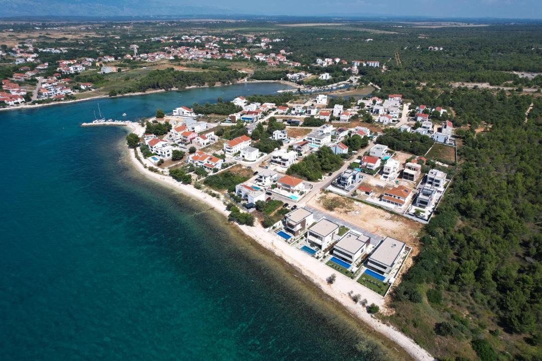 Photo of Others in Zaton
