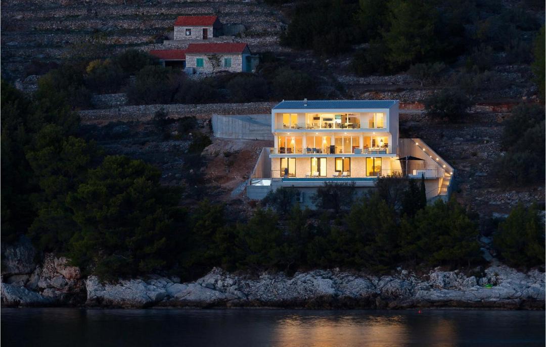 Photo of Others in Vela Luka