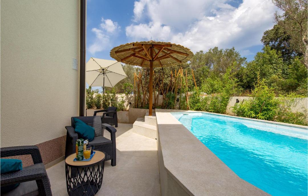 Photo of Patio Balcony in Miholascica