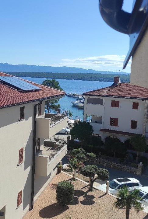 Photo of Others in Porat