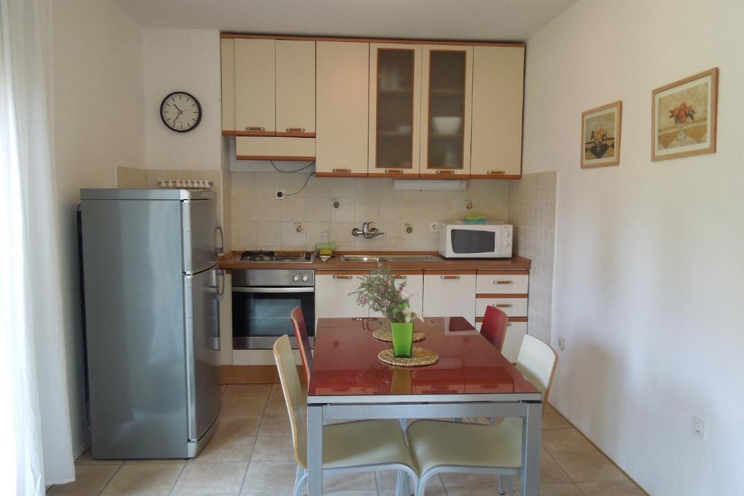 Photo of Kitchen in Cove Parja