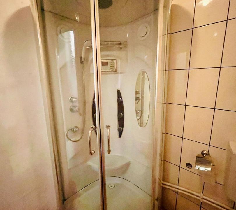Photo of Bathroom in Macin