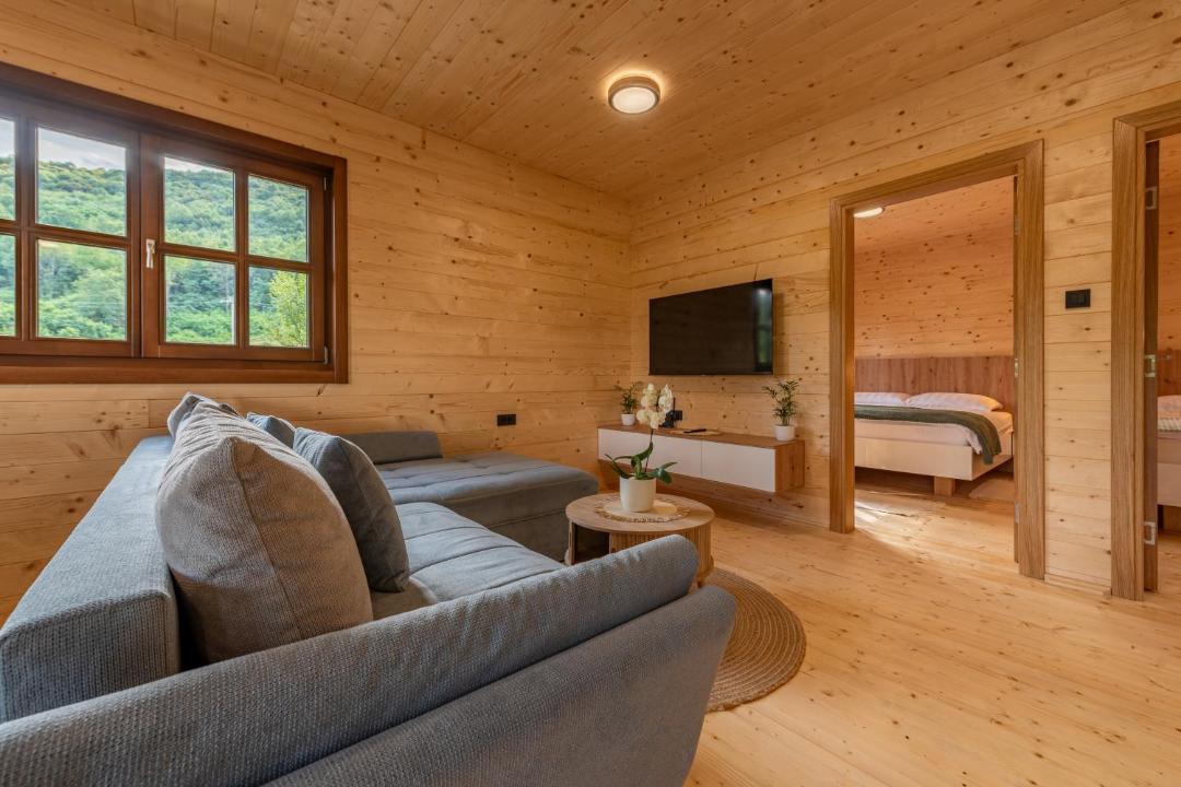 Photo of Others in Seliste