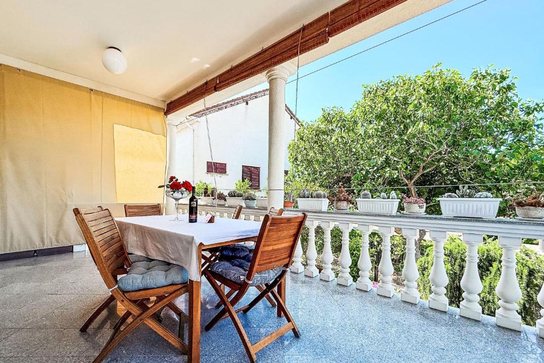 Photo of Patio Balcony in Vrsi