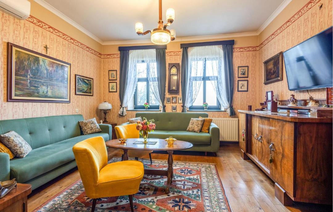 Photo of Livingroom in Draz