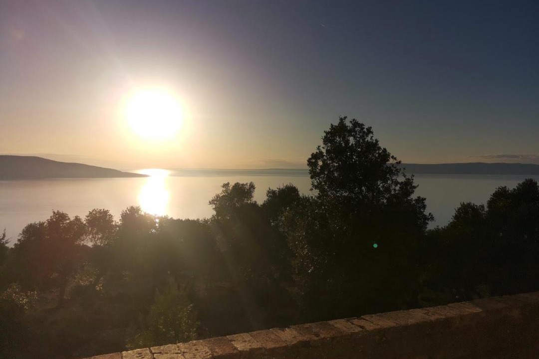 Photo of Others in Cres
