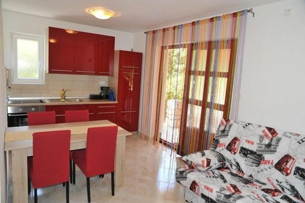 Photo of Kitchen in Suha Punta