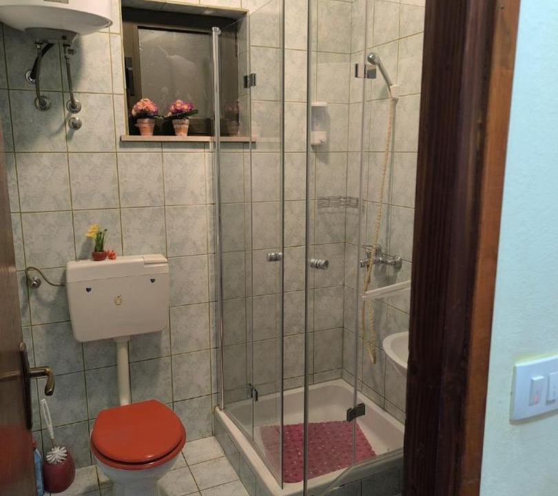 Photo of Bathroom in Kneza