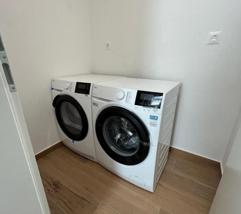 Photo of Others in Bast