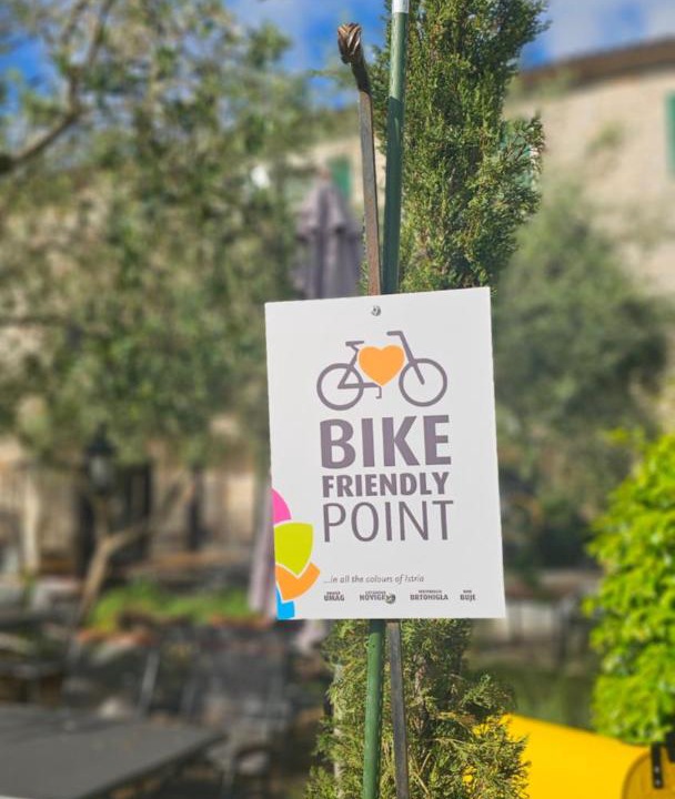 Photo of Others in Kastel