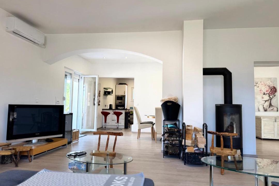 Photo of Livingroom in Ervenik