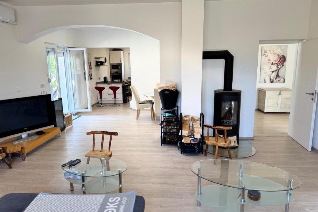 Photo of Livingroom in Ervenik