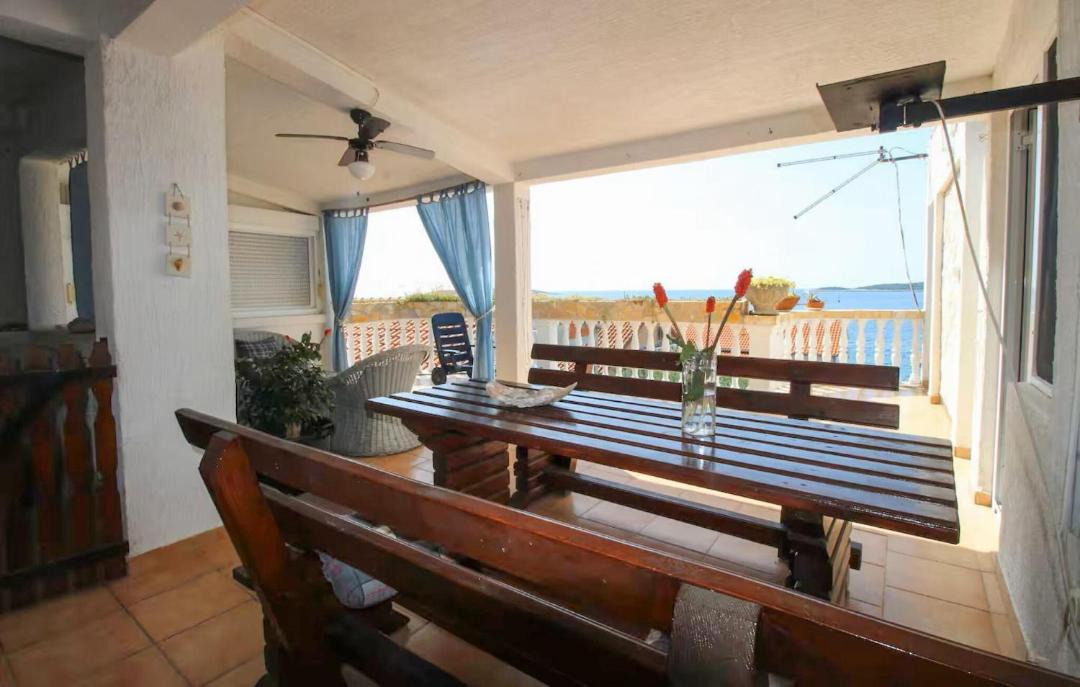 Photo of Patio Balcony in Milna