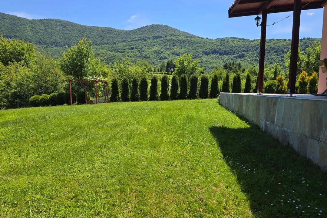 Photo of Others in Hadzici