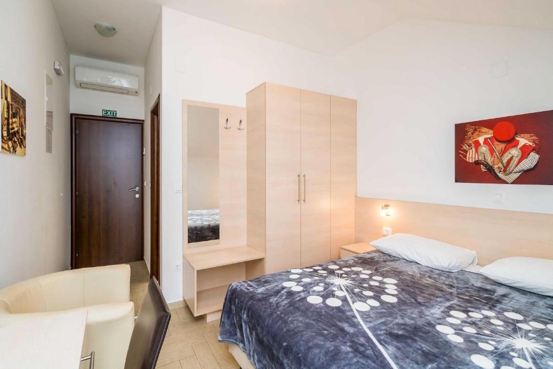 Photo of Bedroom in Plat