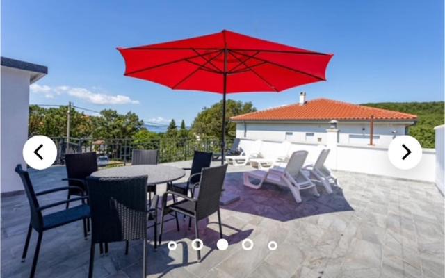 Photo of Patio Balcony in Povile