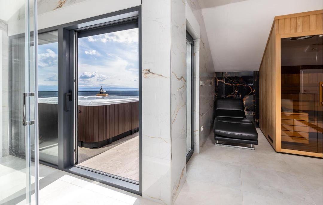 Photo of Others in Lovran