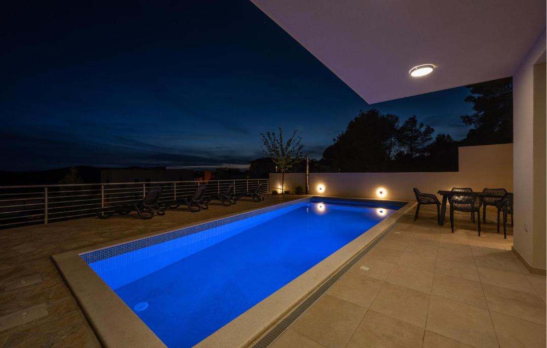 Photo of Patio Balcony in Zaboric