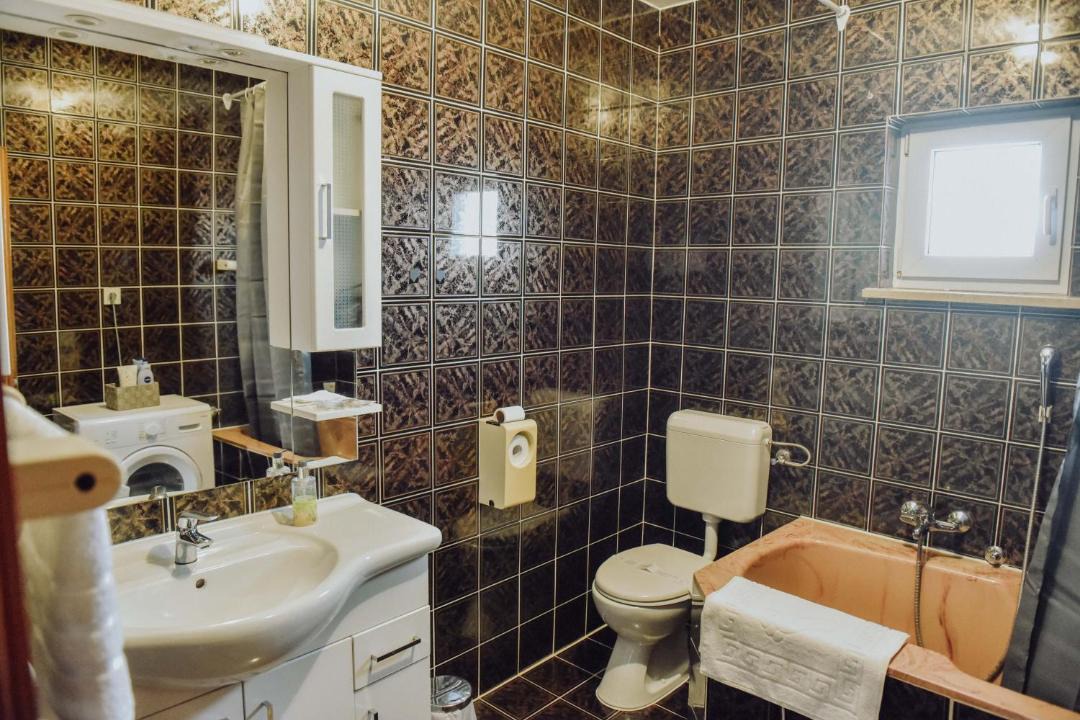 Photo of Bathroom in Dakovo