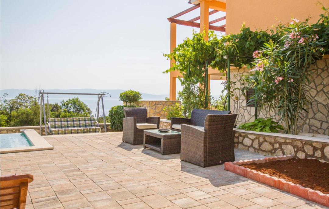 Photo of Patio Balcony in Ravni