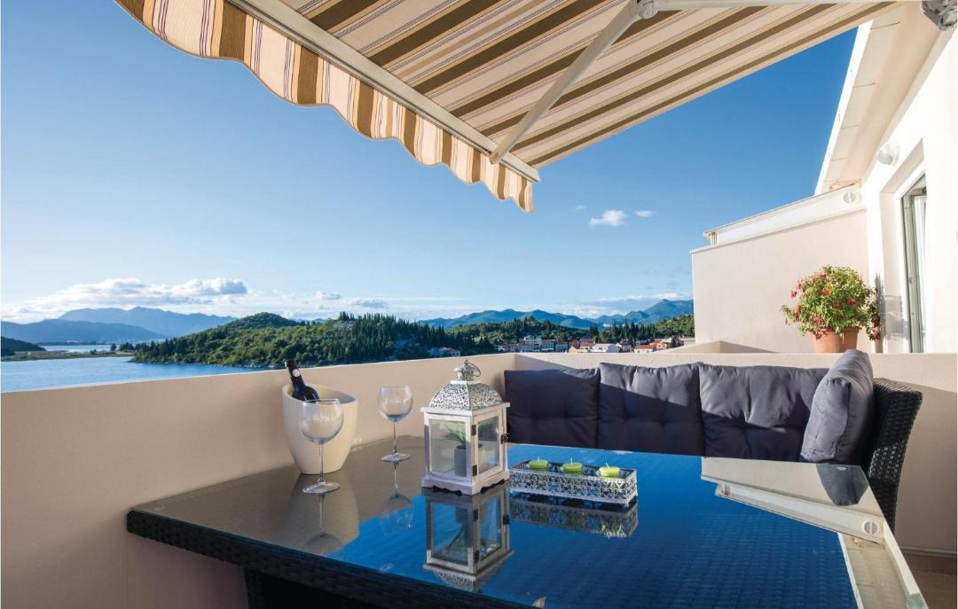 Photo of Patio Balcony in Blace