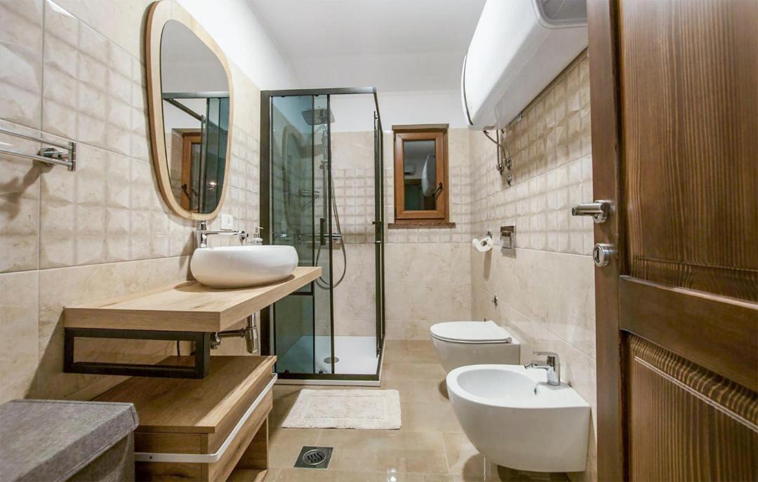 Photo of Bathroom in Grabri