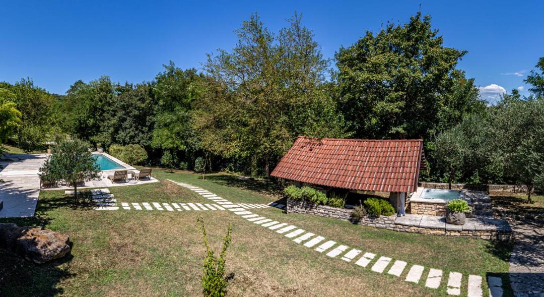 Photo of Others in Jakomici
