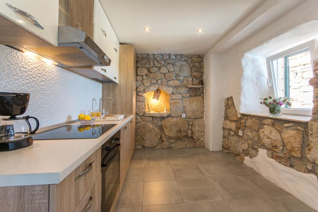 Photo of Kitchen in Mljet