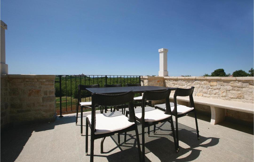 Photo of Patio Balcony in Bibali