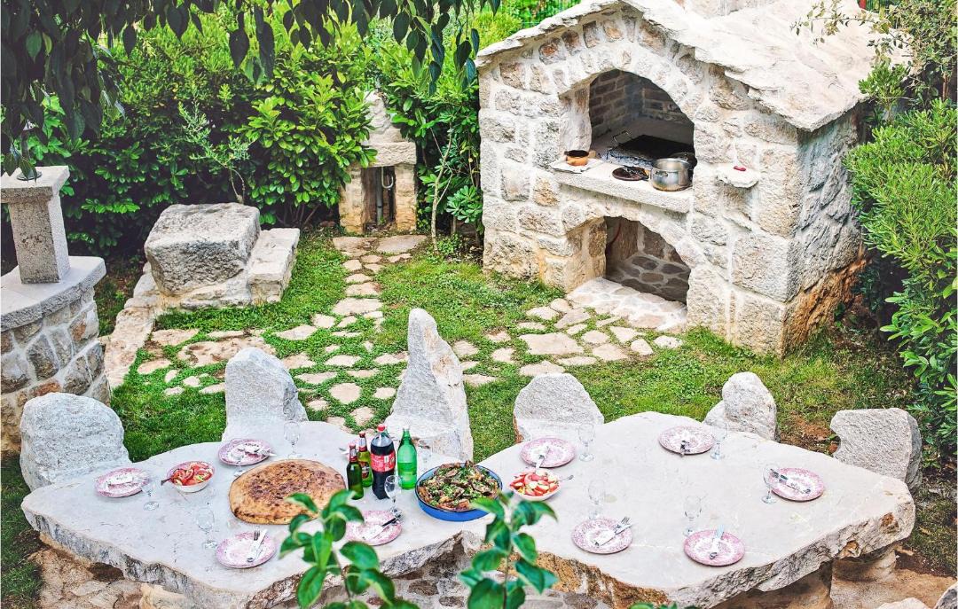 Photo of Others in Zmijavci