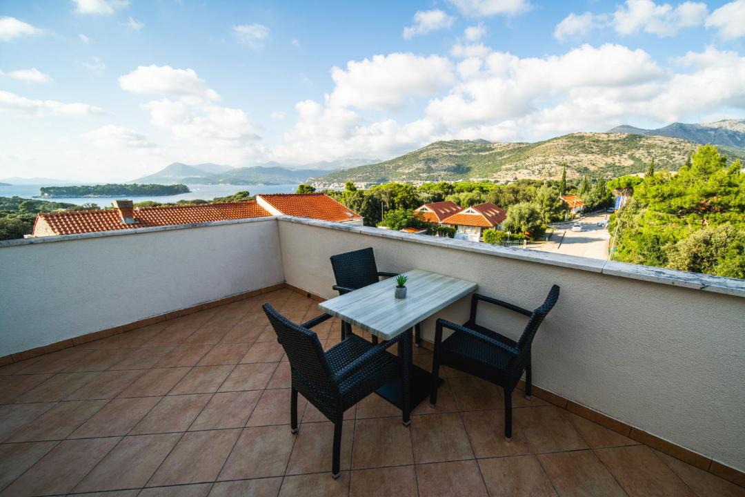 Photo of Patio Balcony in Babin Kuk