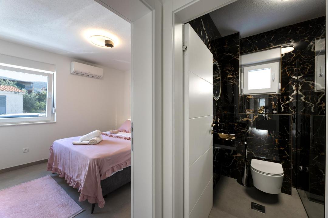 Photo of Bathroom in Kastel Novi