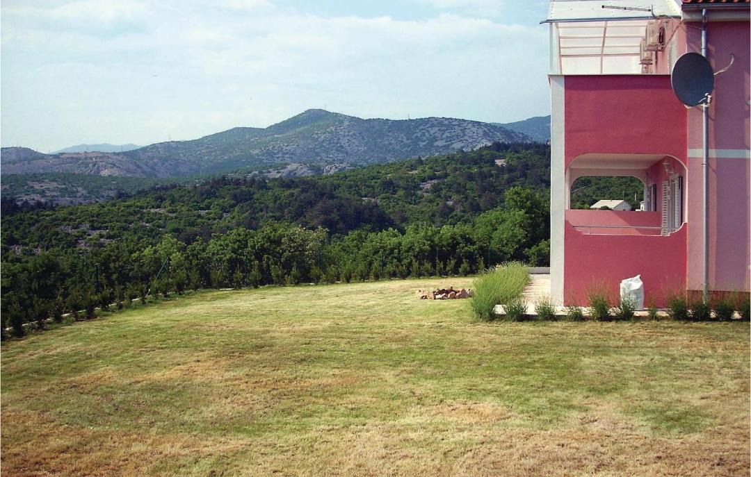 Photo of Others in Klenovica