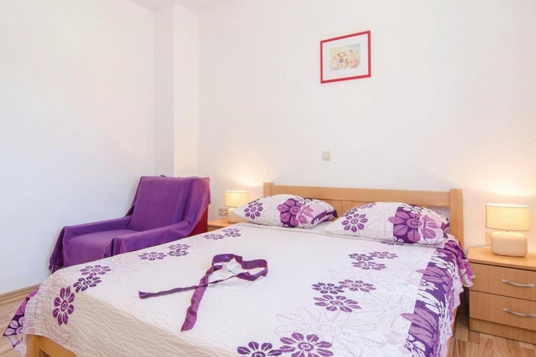 Photo of Bedroom in Duba