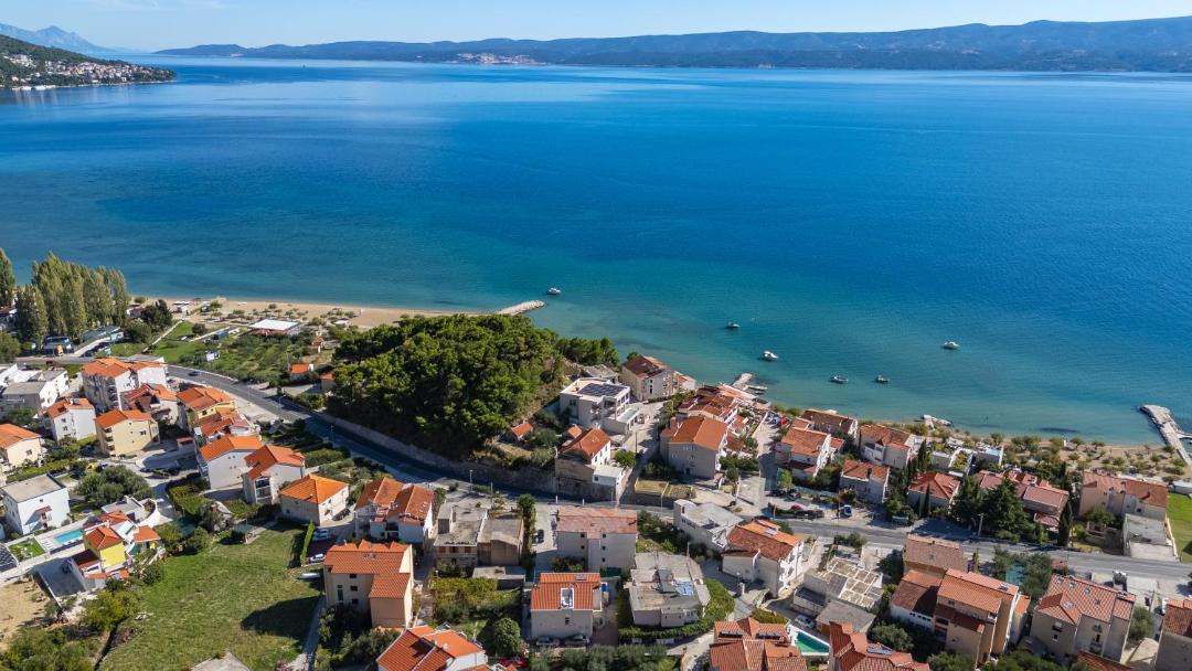 Photo of Others in Omis
