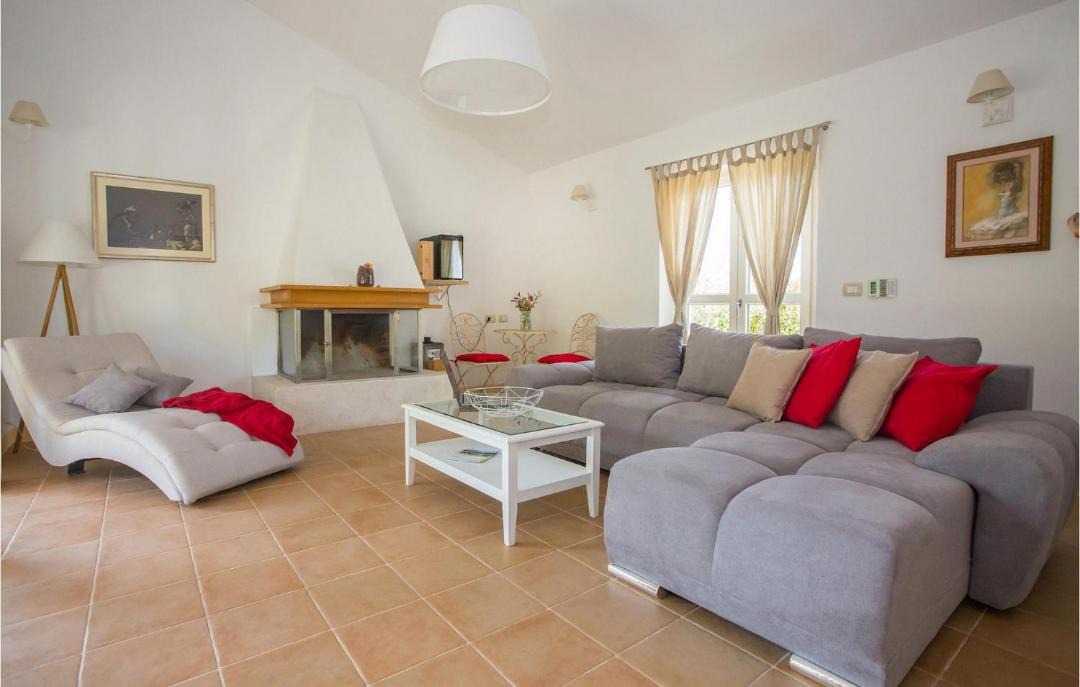 Photo of Others in Momjan