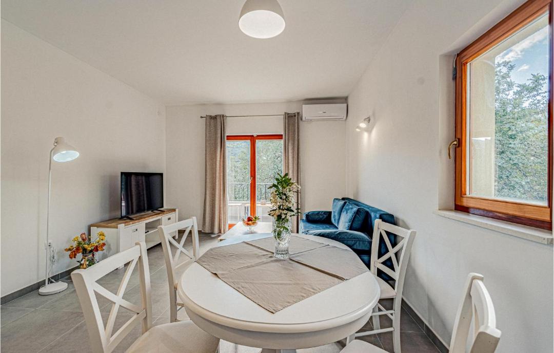 Photo of Others in Kneza